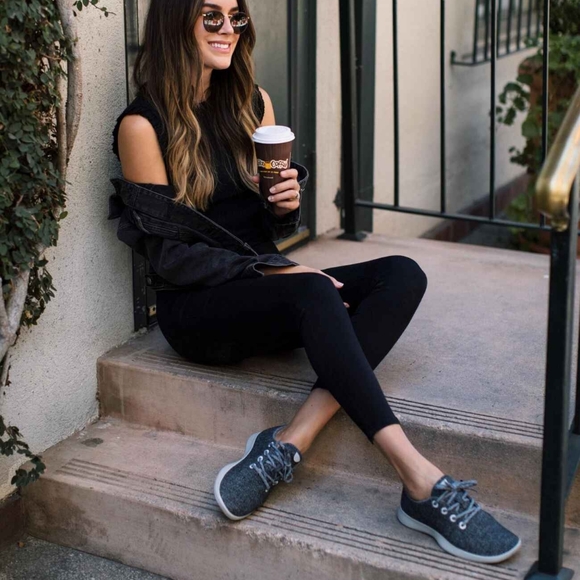 Allbirds Wool Runners Merino Wool Shoes Size 7 Blue - Picture 4 of 15